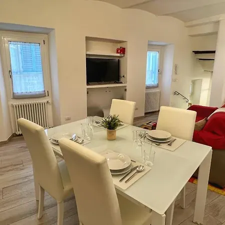 Tolletta 10elode Daire Arezzo
