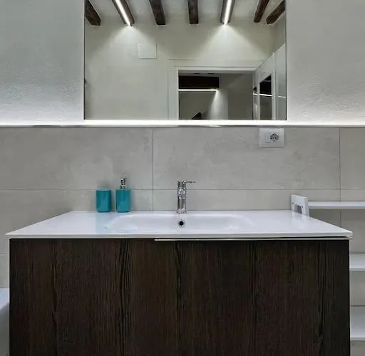 Tolletta 10elode 아파트 아레초