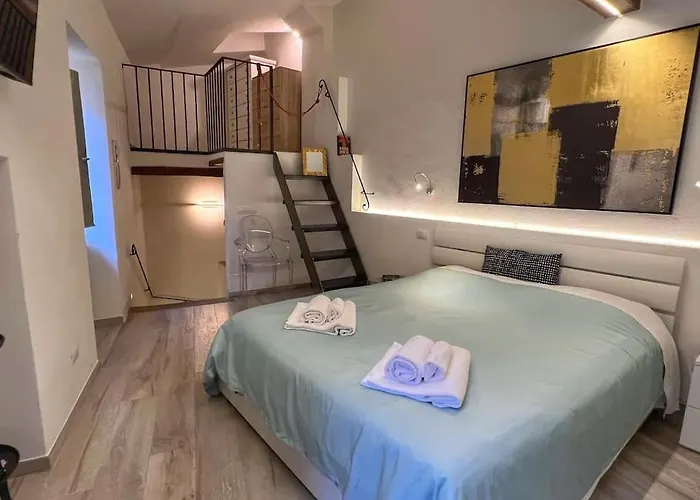 Tolletta 10elode アレッツォ