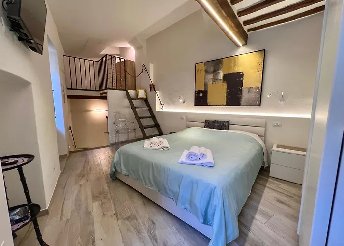 Tolletta 10elode 아레초