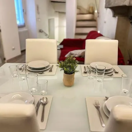 Tolletta 10elode * Arezzo